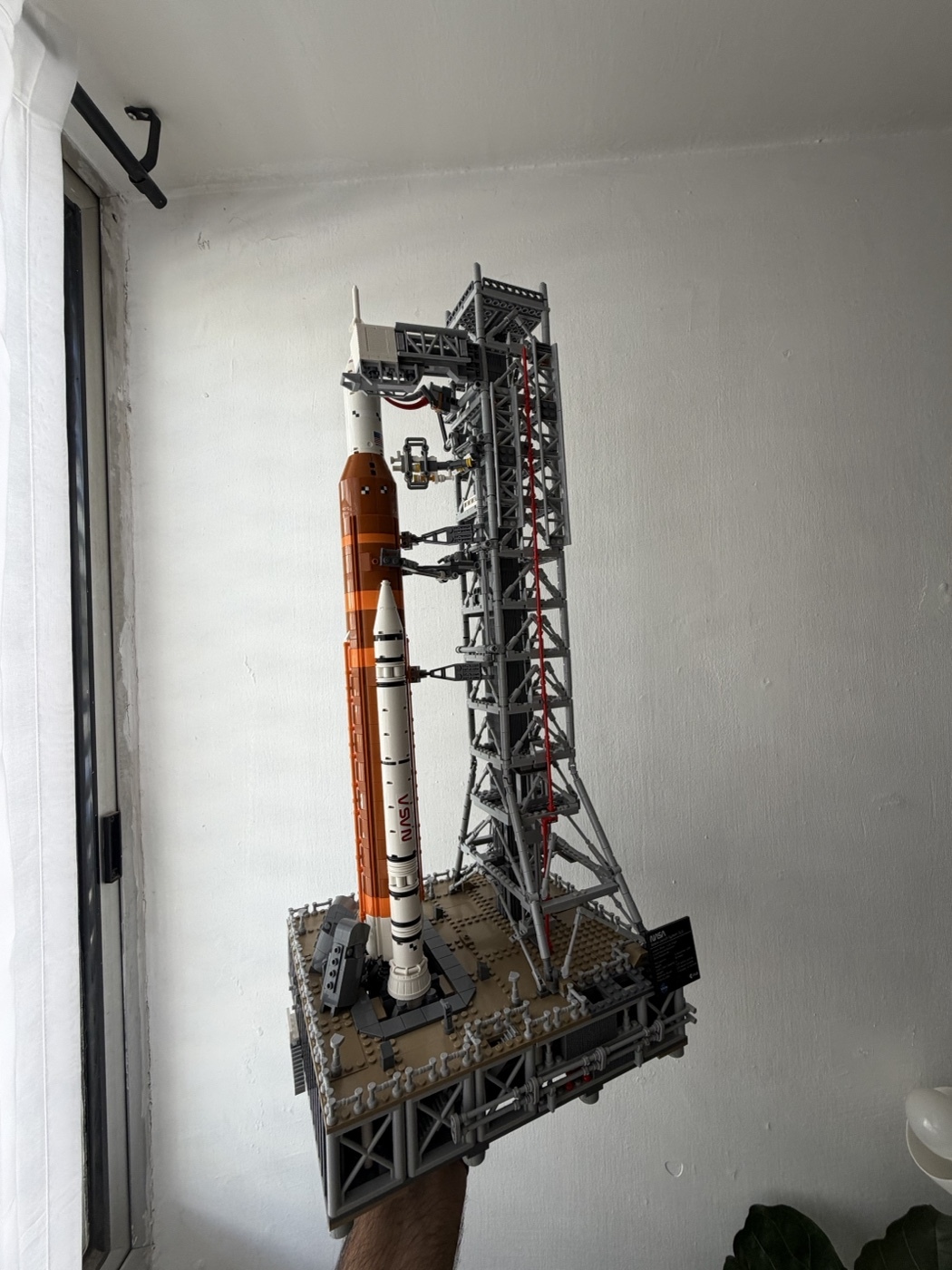 «NASA ARTEMIS SLS»