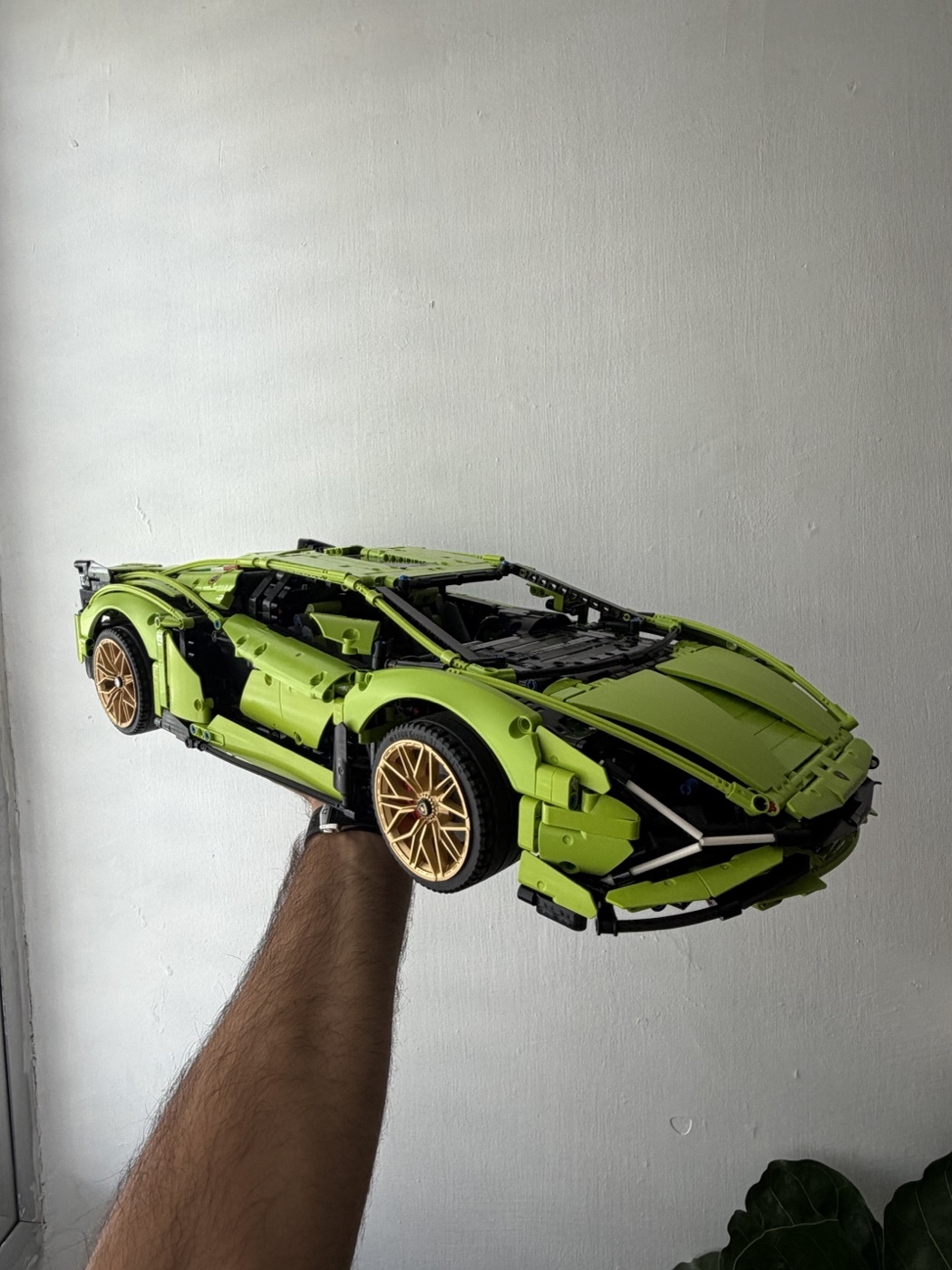 «LAMBORGHINI SIÁN FKP 37»