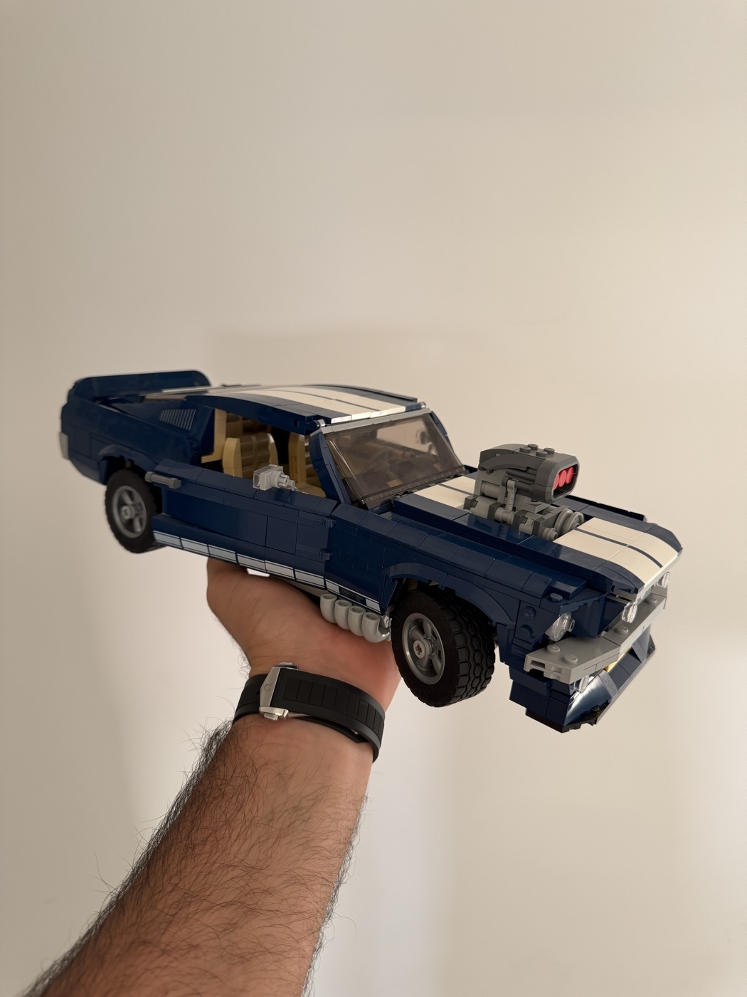 «FORD MUSTANG»